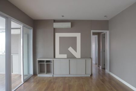 Apartamento à venda com 100m², 2 quartos e 2 vagasSala