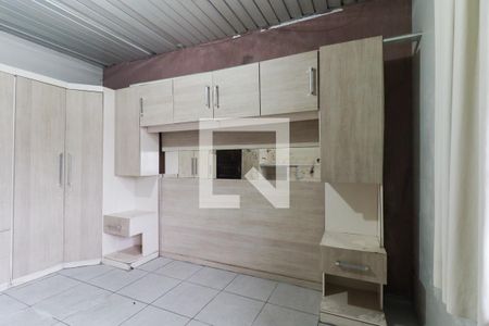 Quarto  de casa para alugar com 1 quarto, 50m² em Sítio Cercado, Curitiba