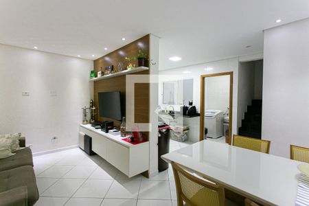 Sala de casa de condomínio à venda com 2 quartos, 100m² em Vila Carrao, São Paulo