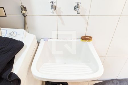 Casa à venda com 190m², 5 quartos e 3 vagas Casa à venda com 190m², 5 quartos e 3 vagasÁrea de serviço