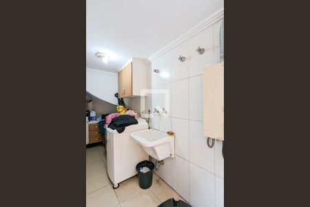 Casa à venda com 190m², 5 quartos e 3 vagas Casa à venda com 190m², 5 quartos e 3 vagasÁrea de serviço