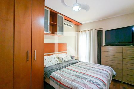 Casa à venda com 190m², 5 quartos e 3 vagas Casa à venda com 190m², 5 quartos e 3 vagasQuarto 2