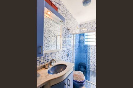 Casa à venda com 190m², 5 quartos e 3 vagas Casa à venda com 190m², 5 quartos e 3 vagasBanheiro