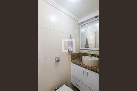 Casa à venda com 190m², 5 quartos e 3 vagas Casa à venda com 190m², 5 quartos e 3 vagasBanheiro de serviço