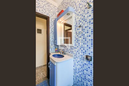 Casa à venda com 190m², 5 quartos e 3 vagas Casa à venda com 190m², 5 quartos e 3 vagasBanheiro