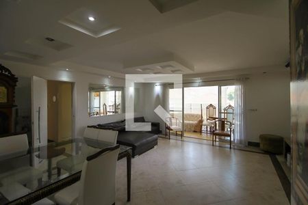 Apartamento para alugar com 136m², 3 quartos e 2 vagasSala