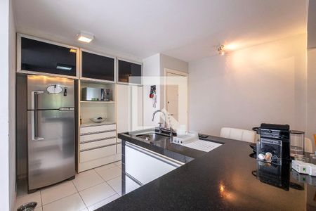 Sala/Cozinha de apartamento à venda com 2 quartos, 65m² em Jardim das Bandeiras, São Paulo