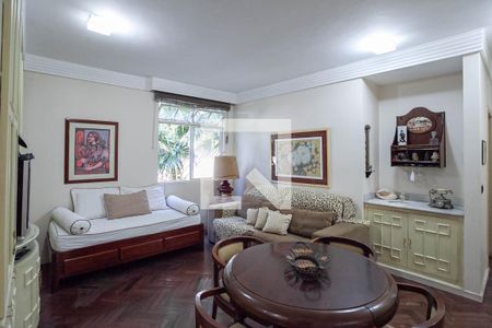 Sala 2 de casa à venda com 9 quartos, 386m² em Santa Amelia, Belo Horizonte