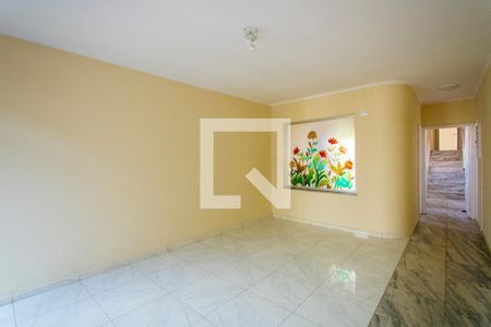 Casa para alugar com 300m², 3 quartos e 4 vagasSala 1