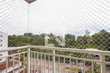 Sala - varanda - vista de apartamento para alugar com 3 quartos, 70m² em Gramado, Cotia