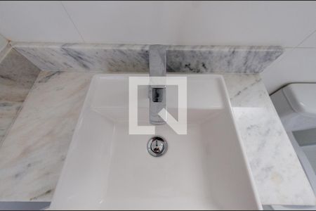 Apartamento à venda com 72m², 2 quartos e 2 vagas Apartamento à venda com 72m², 2 quartos e 2 vagasBanheiro suíte 2