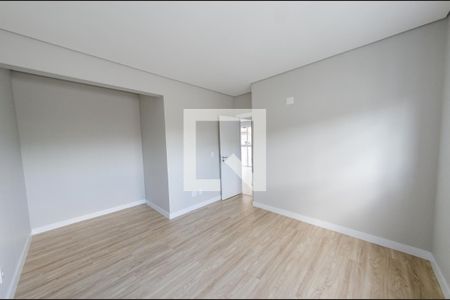 Apartamento à venda com 72m², 2 quartos e 2 vagas Apartamento à venda com 72m², 2 quartos e 2 vagasSuíte 2