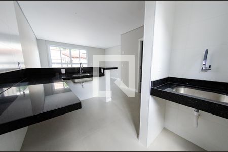 Apartamento à venda com 72m², 2 quartos e 2 vagas Apartamento à venda com 72m², 2 quartos e 2 vagasCozinha