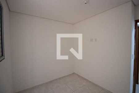 Quarto 2 de apartamento para alugar com 2 quartos, 39m² em Itaquera, São Paulo