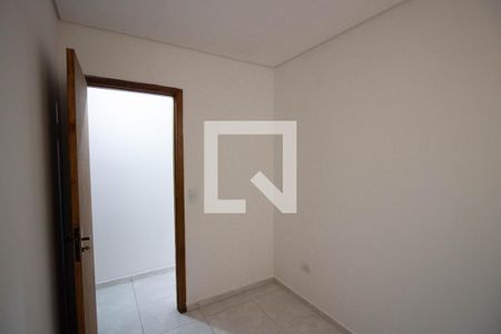 Quarto 1 de apartamento para alugar com 2 quartos, 39m² em Itaquera, São Paulo