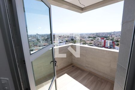 sacada da suite de apartamento para alugar com 3 quartos, 172m² em Eldorado, Contagem