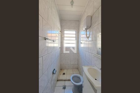 Banheiro Social de casa à venda com 1 quarto, 50m² em Inhauma, Rio de Janeiro