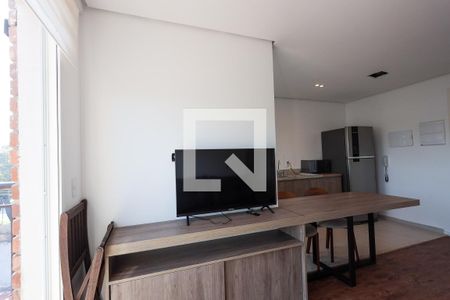 Sala de apartamento para alugar com 1 quarto, 38m² em Granja Viana, Cotia