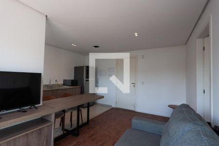 Sala de apartamento para alugar com 1 quarto, 38m² em Granja Viana, Cotia