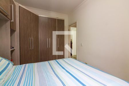 Quarto 2 de apartamento para alugar com 2 quartos, 65m² em Vila Yolanda, Osasco