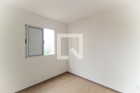 Quarto 1 de apartamento para alugar com 2 quartos, 47m² em Vila Correa, Ferraz de Vasconcelos