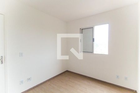 Quarto 1 de apartamento para alugar com 2 quartos, 47m² em Vila Correa, Ferraz de Vasconcelos