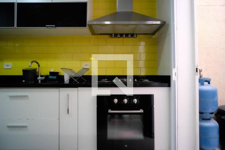 Cozinha de casa para alugar com 3 quartos, 262m² em Jardim Eliane, São Paulo