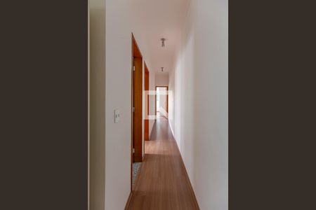 Corredor de apartamento para alugar com 3 quartos, 145m² em Vila Valparaíso, Santo André