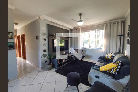 Sala de apartamento à venda com 3 quartos, 93m² em Vila Cachoeira, São Paulo