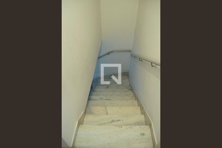 Hall escadas de casa para alugar com 2 quartos, 100m² em Mandaqui, São Paulo