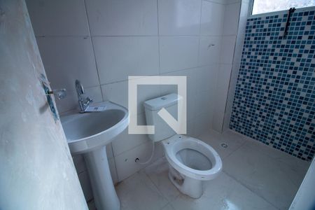 Banheiro  de apartamento para alugar com 1 quarto, 35m² em Jardim Wanda, Taboão da Serra