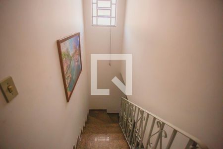 Escadas de casa à venda com 3 quartos, 264m² em Vila da Saúde, São Paulo