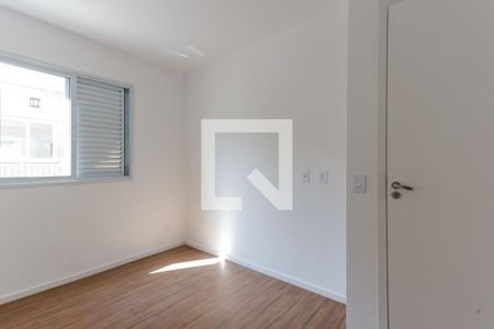 Quarto 2 de apartamento para alugar com 2 quartos, 47m² em Vila Maria, São Paulo