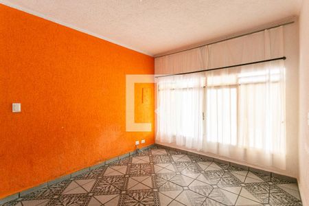 Sala de casa à venda com 1 quarto, 80m² em Vila Carrão, São Paulo