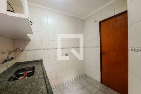 Apartamento para alugar com 55m², 2 quartos e 1 vaga Apartamento para alugar com 55m², 2 quartos e 1 vagaCozinha