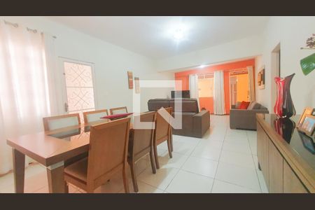 Sala de casa para alugar com 3 quartos, 333m² em Palmeiras, Belo Horizonte