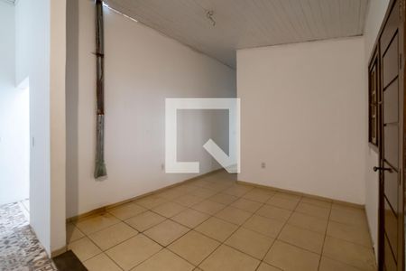 Sala/Cozinha de casa para alugar com 3 quartos, 80m² em Guarujá, Porto Alegre