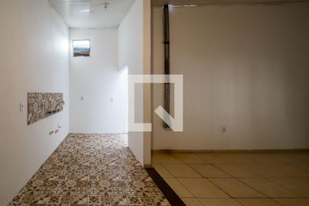 Sala/Cozinha de casa para alugar com 3 quartos, 80m² em Guarujá, Porto Alegre