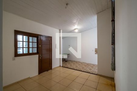 Sala/Cozinha de casa para alugar com 3 quartos, 80m² em Guarujá, Porto Alegre