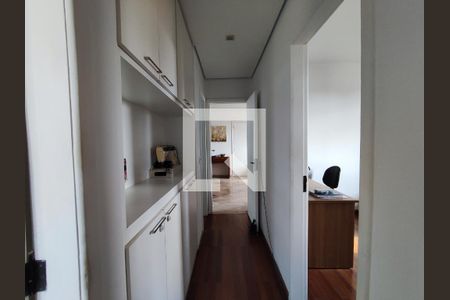 Corredor de apartamento à venda com 3 quartos, 85m² em Esplanada, Belo Horizonte