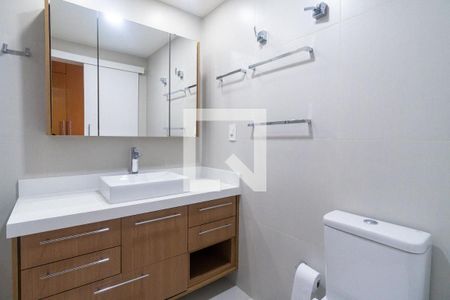 Banheiro da Suíte de apartamento à venda com 3 quartos, 140m² em Chácara Inglesa, São Paulo