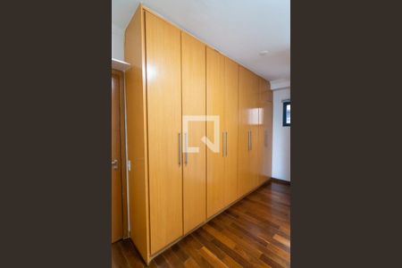 Suite - Armários de apartamento à venda com 3 quartos, 140m² em Chácara Inglesa, São Paulo