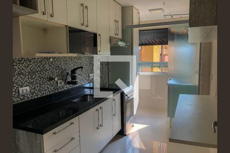 Cozinha de apartamento à venda com 2 quartos, 64m² em Vila da Paz, São Paulo