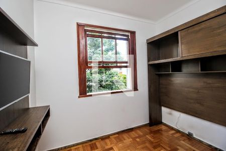 Quarto 2 de apartamento à venda com 3 quartos, 110m² em Santo Antônio, Belo Horizonte