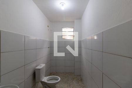 Banheiro de apartamento para alugar com 1 quarto, 65m² em Pari, São Paulo