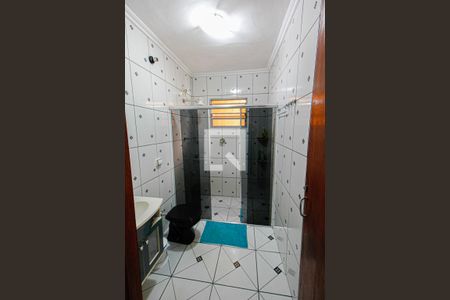 Banheiro de casa à venda com 2 quartos, 125m² em Parque Capuava, Santo André