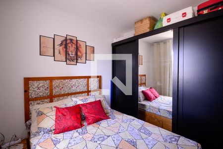 Quarto 2 de apartamento à venda com 2 quartos, 32m² em Parque Fongaro, São Paulo