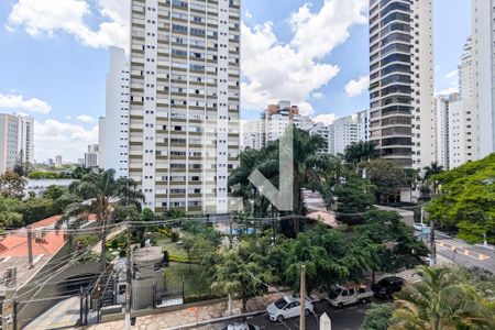 Vista do quarto 1 de apartamento para alugar com 2 quartos, 50m² em Campo Belo, São Paulo