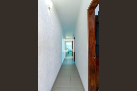 Corredor de casa à venda com 2 quartos, 230m² em Rudge Ramos, São Bernardo do Campo