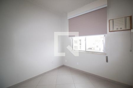 Quarto 1 de apartamento para alugar com 2 quartos, 72m² em Copacabana, Rio de Janeiro